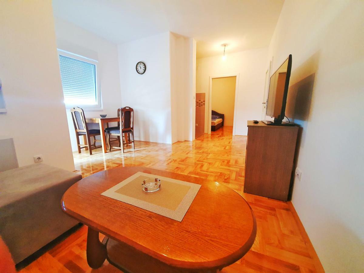 Apartman 44 Бієліна Екстер'єр фото